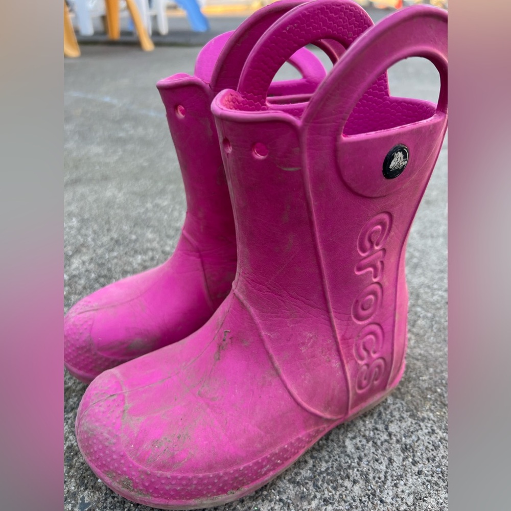 Girls size 12 Crocs rain boots.